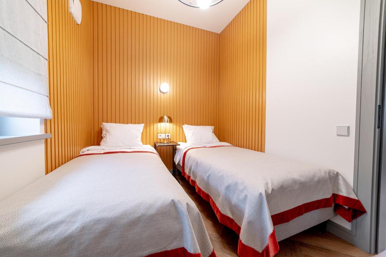 Hotel Gothards 库尔迪加 外观 照片